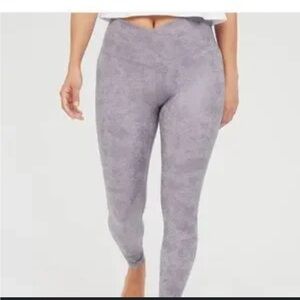 NWOT Aerie Offline High Waisted Leggings